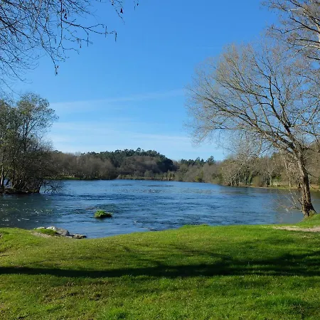 Casas Da Azenha Do Rio Tatil Evi Barreiros (Amares)