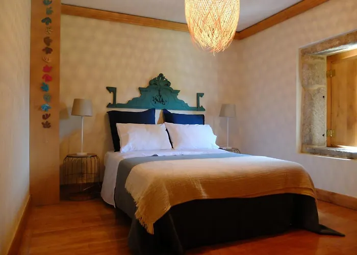 Casas Da Azenha Do Rio