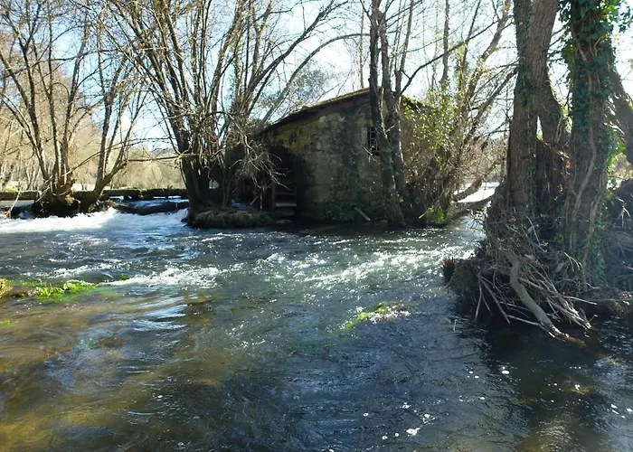 Casas Da Azenha Do Rio *