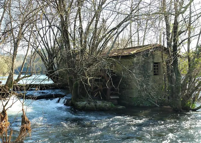 Casas Da Azenha Do Rio *