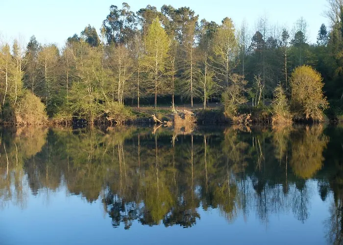 Casas Da Azenha Do Rio