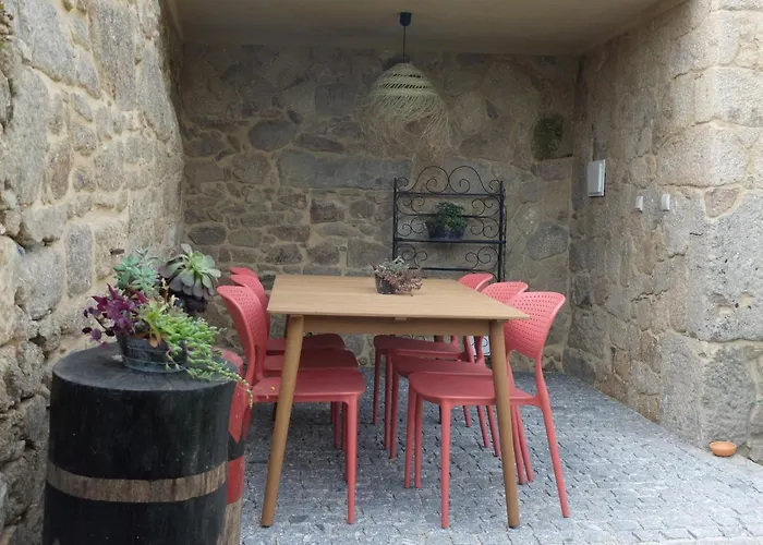 Casas Da Azenha Do Rio Holiday home *