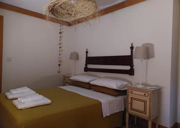 Casas Da Azenha Do Rio 펜션 *