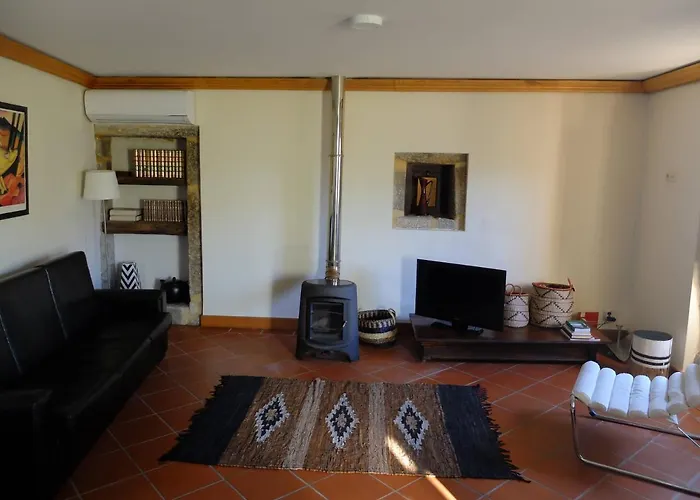 Holiday home Casas Da Azenha Do Rio *